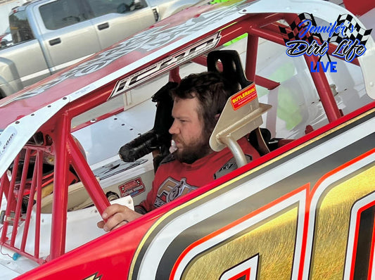 Kenny Collins Claims Win in Richest 602 Race in Winder-Barrow Speedway History